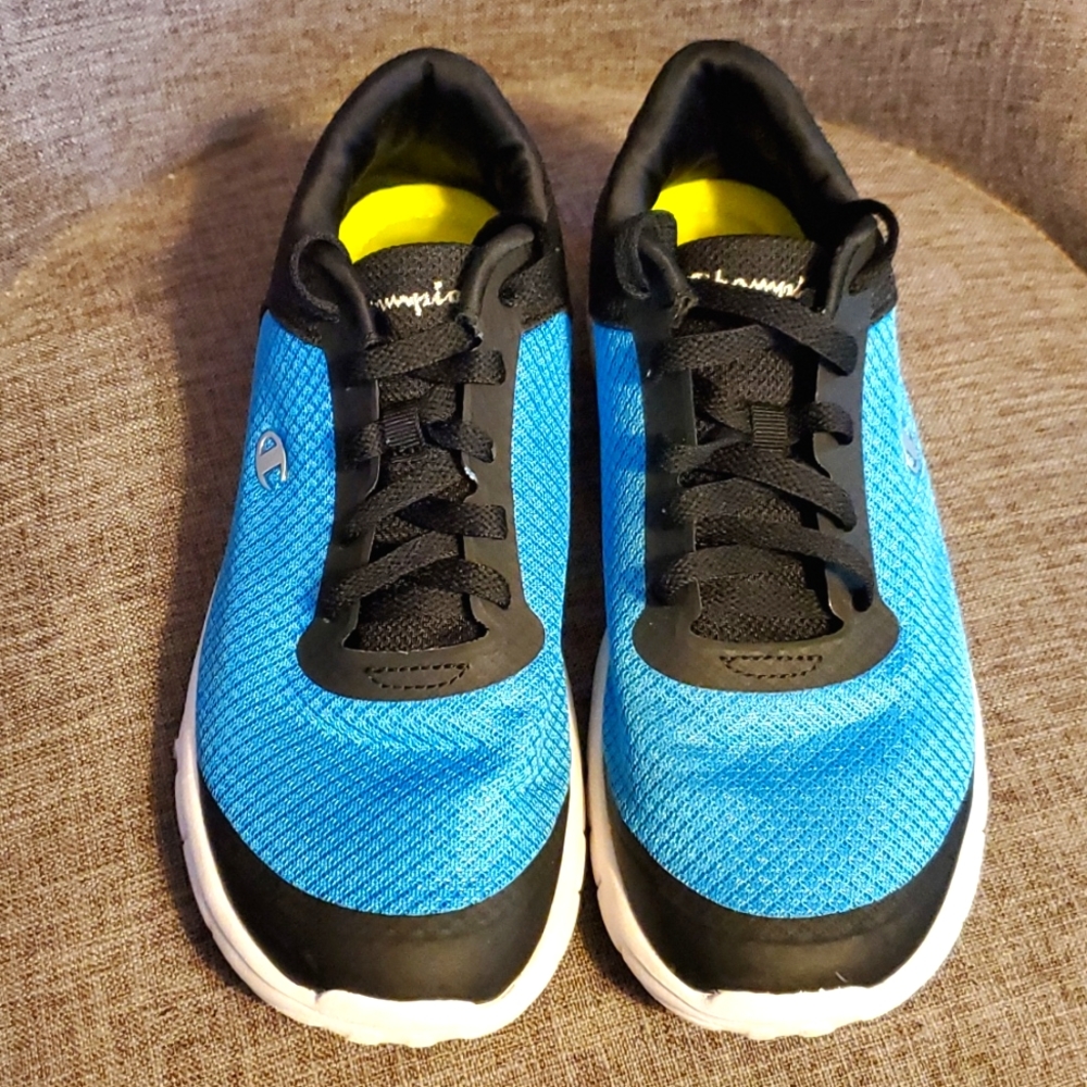 Champion Memory Foam Men's Blue/Black Mesh Sneakers - Size 7 1/2